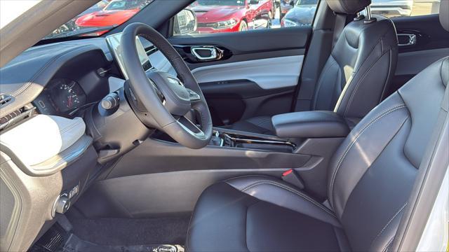 new 2025 Jeep Compass car, priced at $31,560