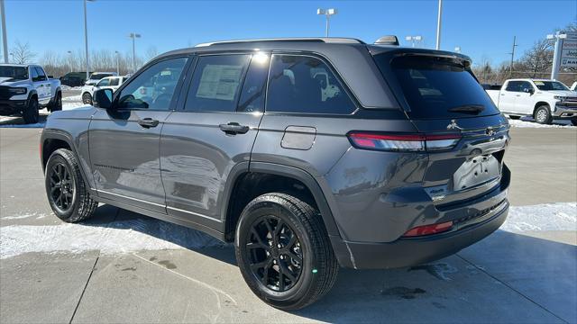 new 2025 Jeep Grand Cherokee car, priced at $42,882