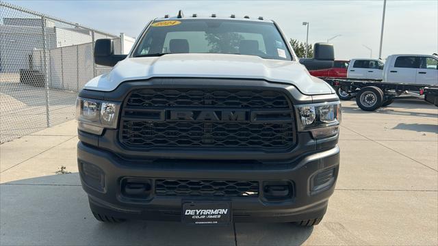 new 2024 Ram 3500 car, priced at $47,735