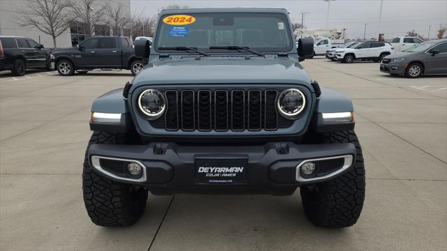 new 2024 Jeep Gladiator car, priced at $51,699