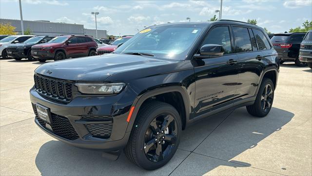 new 2024 Jeep Grand Cherokee car, priced at $44,320