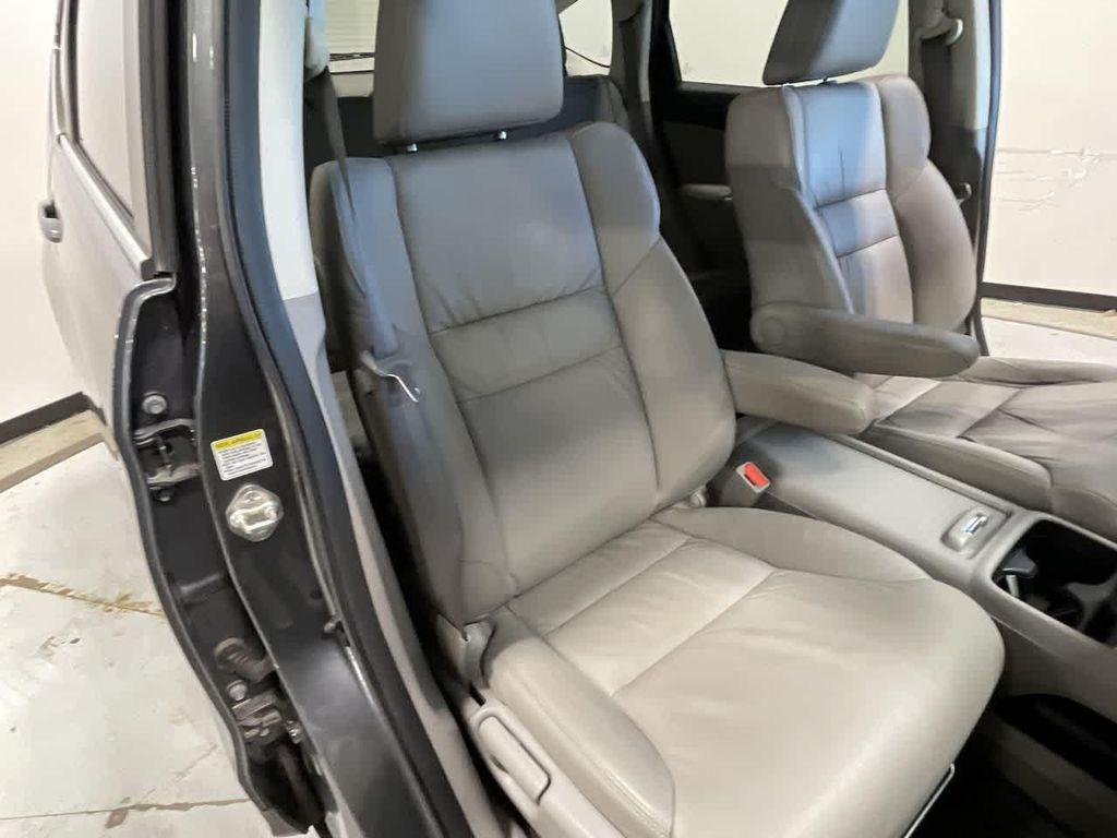 used 2013 Honda CR-V car, priced at $12,898