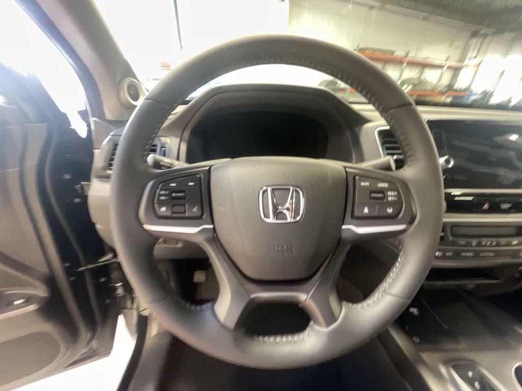 new 2025 Honda Ridgeline car, priced at $42,180