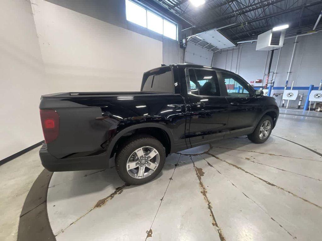 new 2025 Honda Ridgeline car, priced at $42,180