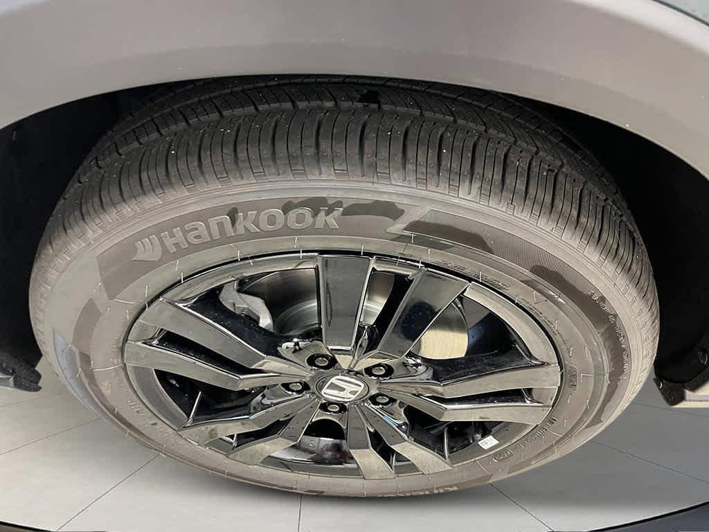new 2026 Honda HR-V car, priced at $31,405