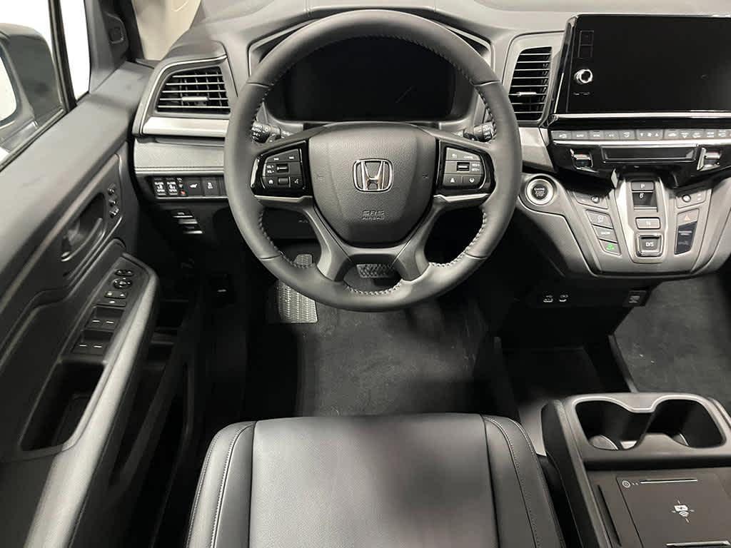 new 2026 Honda Odyssey car, priced at $44,885