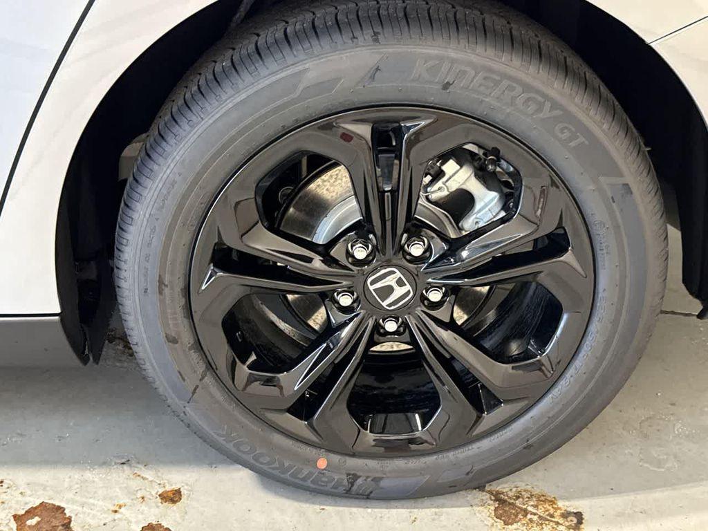 new 2025 Honda Accord car, priced at $30,710
