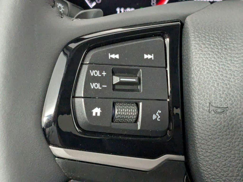 new 2025 Honda Odyssey car, priced at $47,180