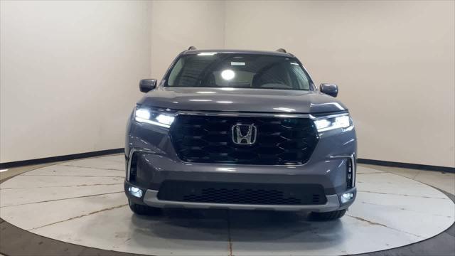 new 2025 Honda Pilot car, priced at $50,950