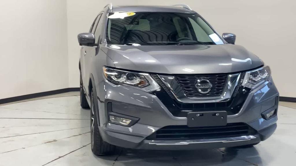 used 2019 Nissan Rogue car, priced at $24,286