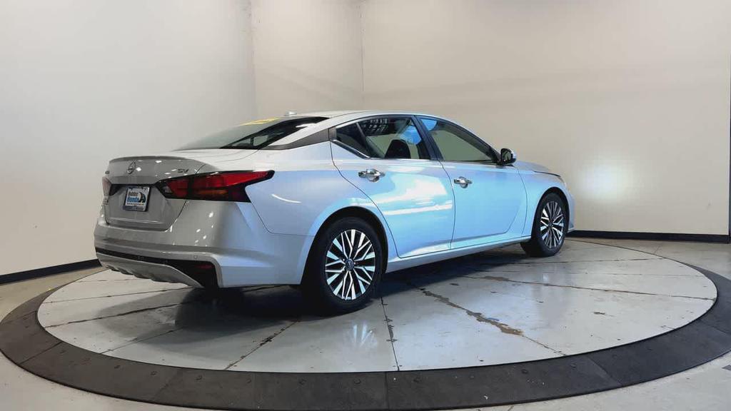 used 2023 Nissan Altima car, priced at $21,988