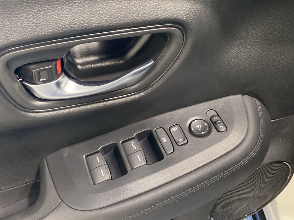 new 2025 Honda HR-V car, priced at $27,405