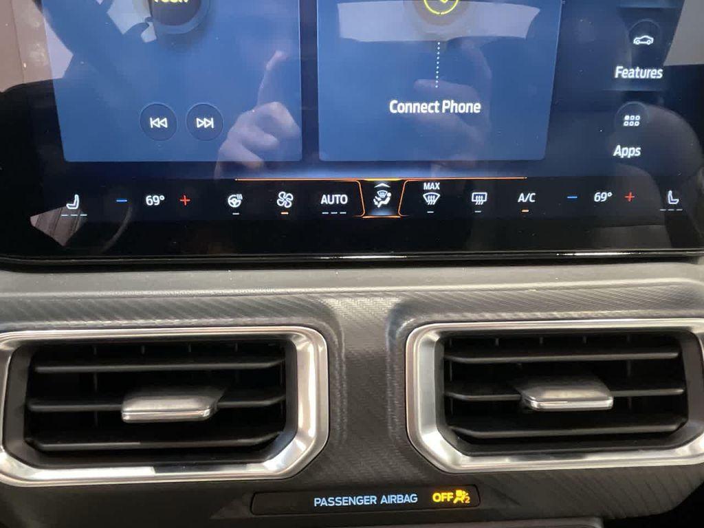 used 2024 Ford Mustang car, priced at $32,900