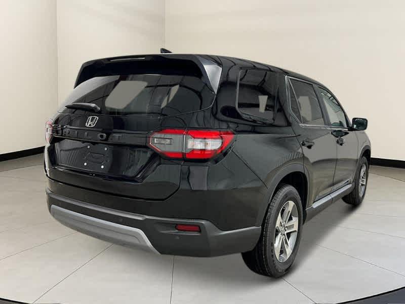 new 2025 Honda Pilot car, priced at $44,825