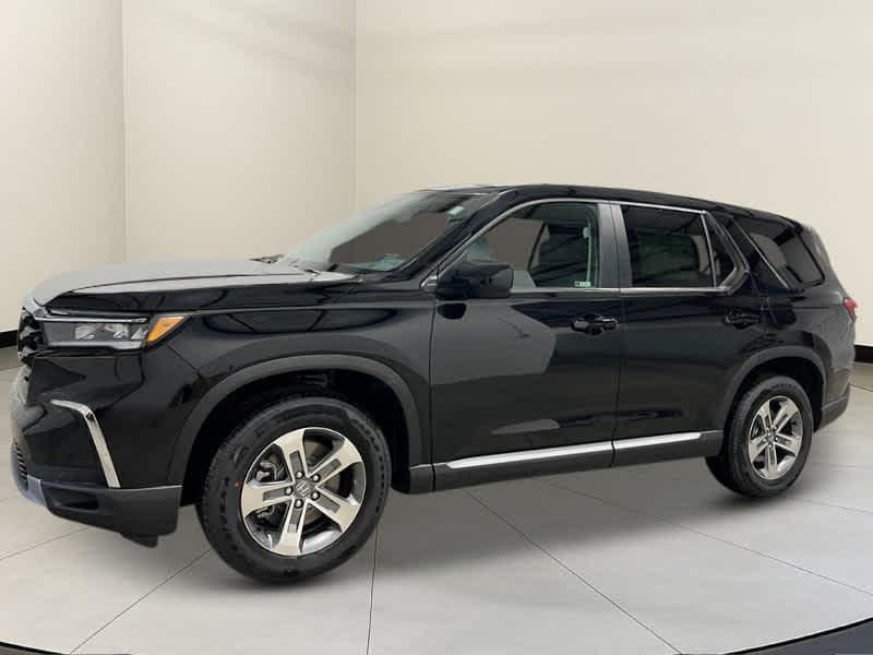new 2025 Honda Pilot car, priced at $44,825