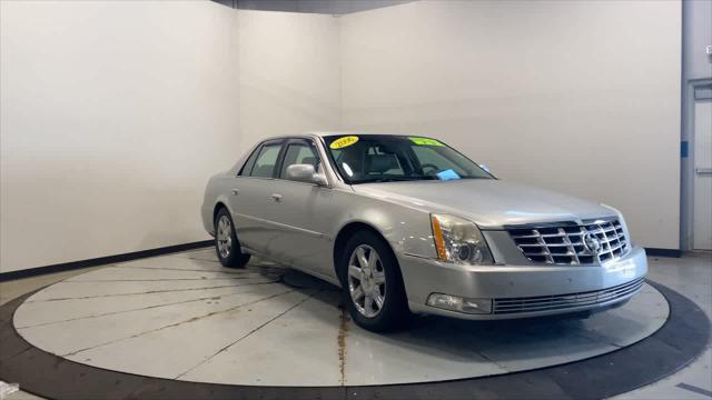 used 2006 Cadillac DTS car, priced at $2,000