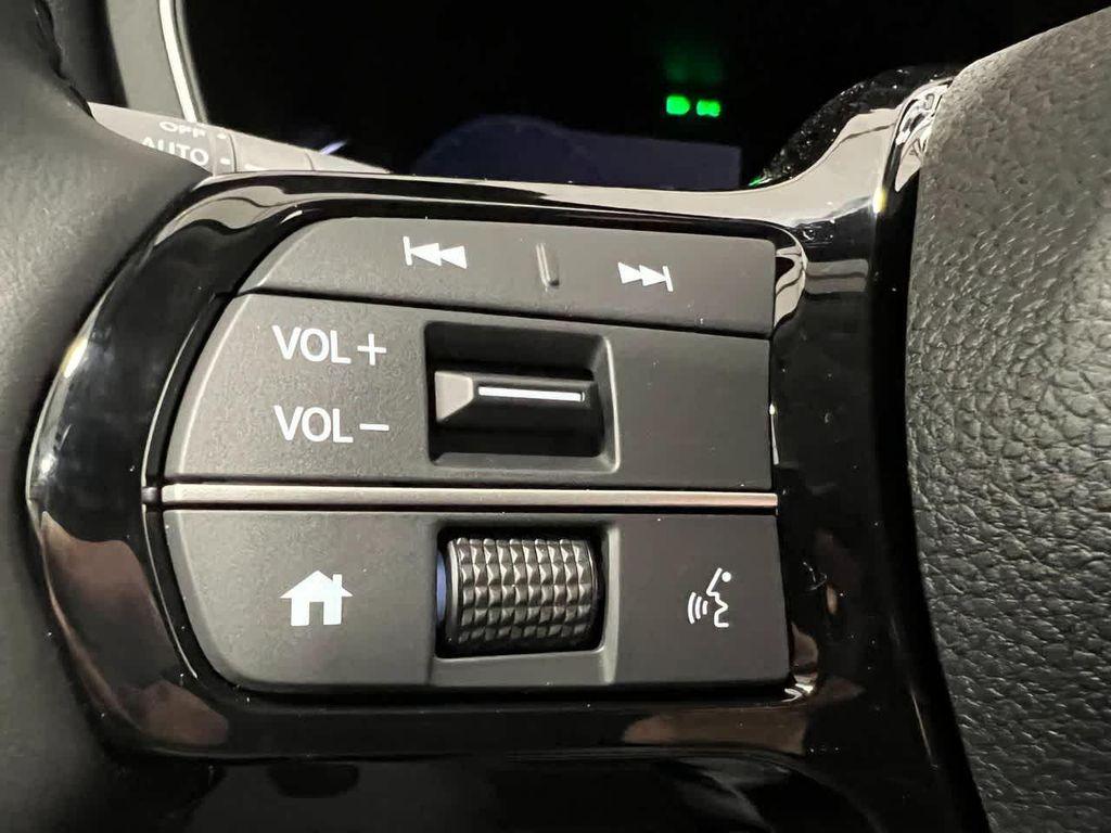 new 2025 Honda Pilot car, priced at $48,550