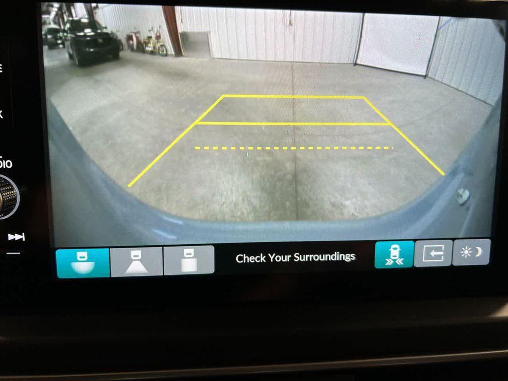 new 2025 Honda Pilot car, priced at $48,550