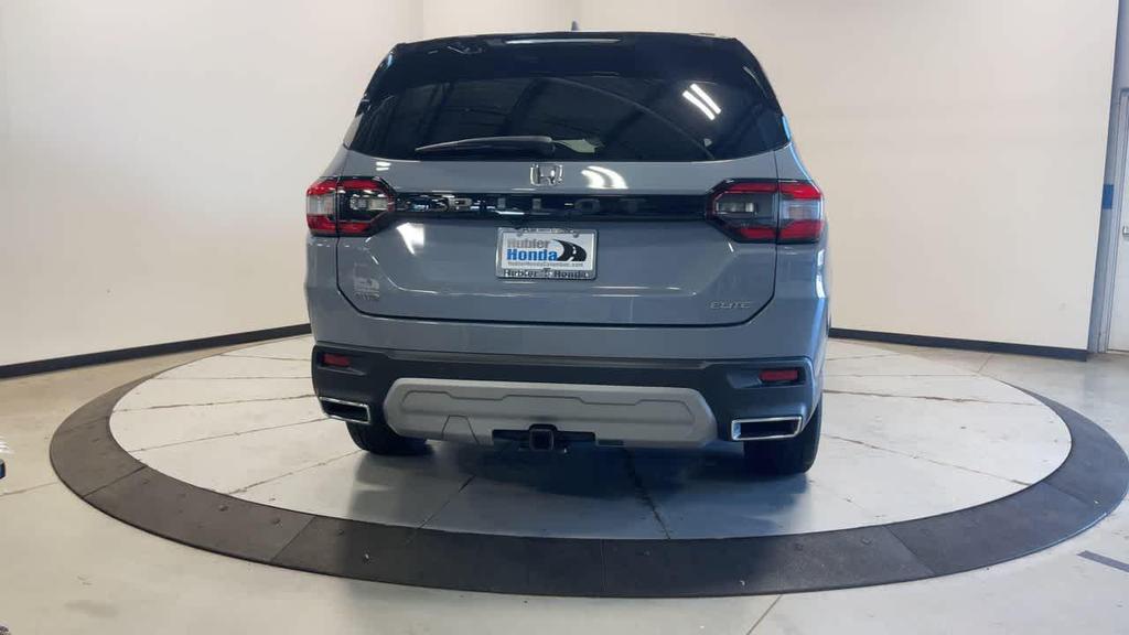 used 2023 Honda Pilot car, priced at $41,000