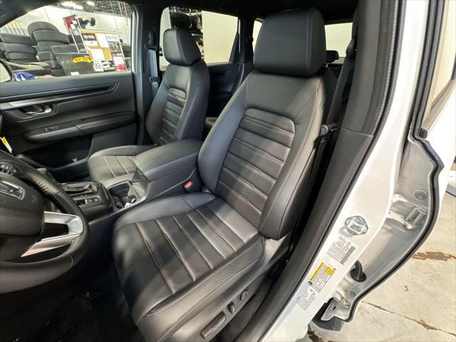 new 2026 Honda CR-V Hybrid car, priced at $42,075