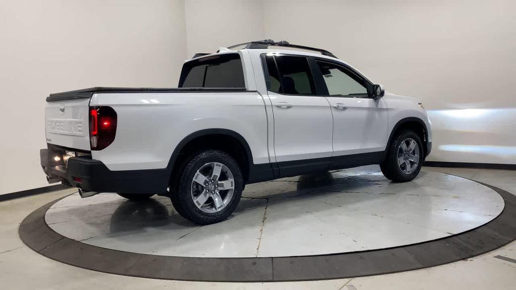 new 2025 Honda Ridgeline car, priced at $44,830