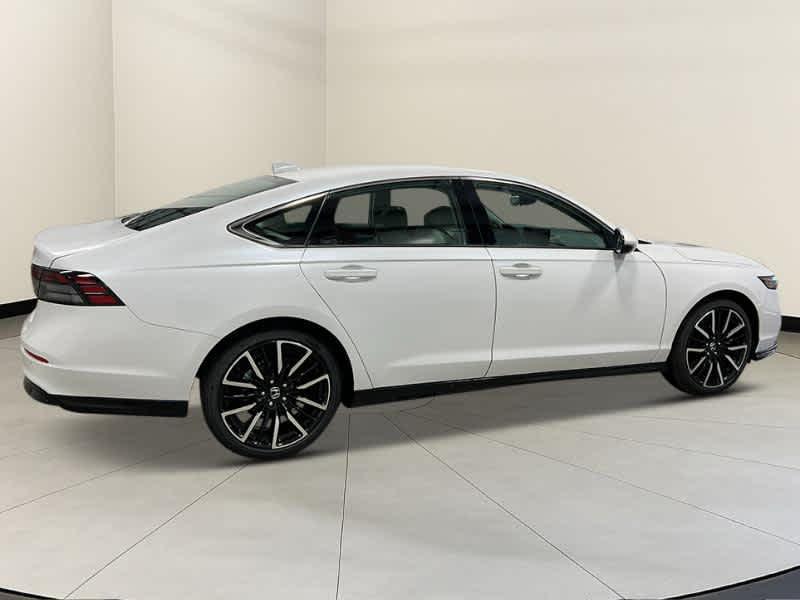 new 2025 Honda Accord Hybrid car, priced at $39,905