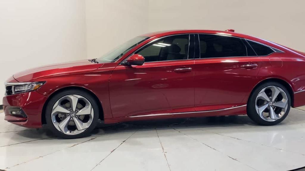 used 2019 Honda Accord car, priced at $21,480