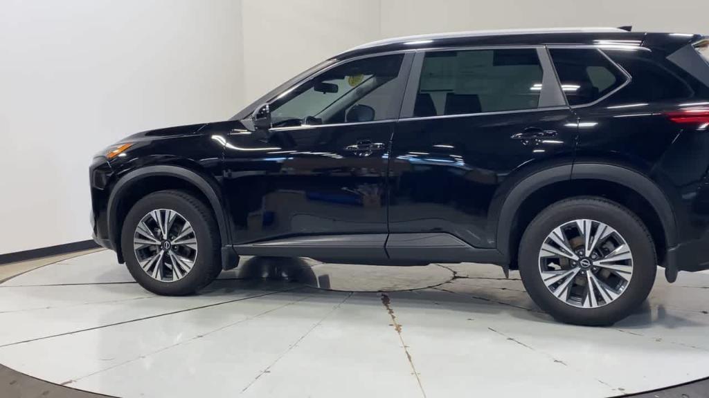 used 2022 Nissan Rogue car, priced at $23,995