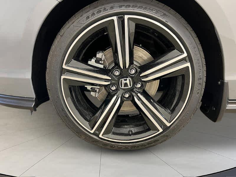 new 2025 Honda Accord Hybrid car, priced at $34,305