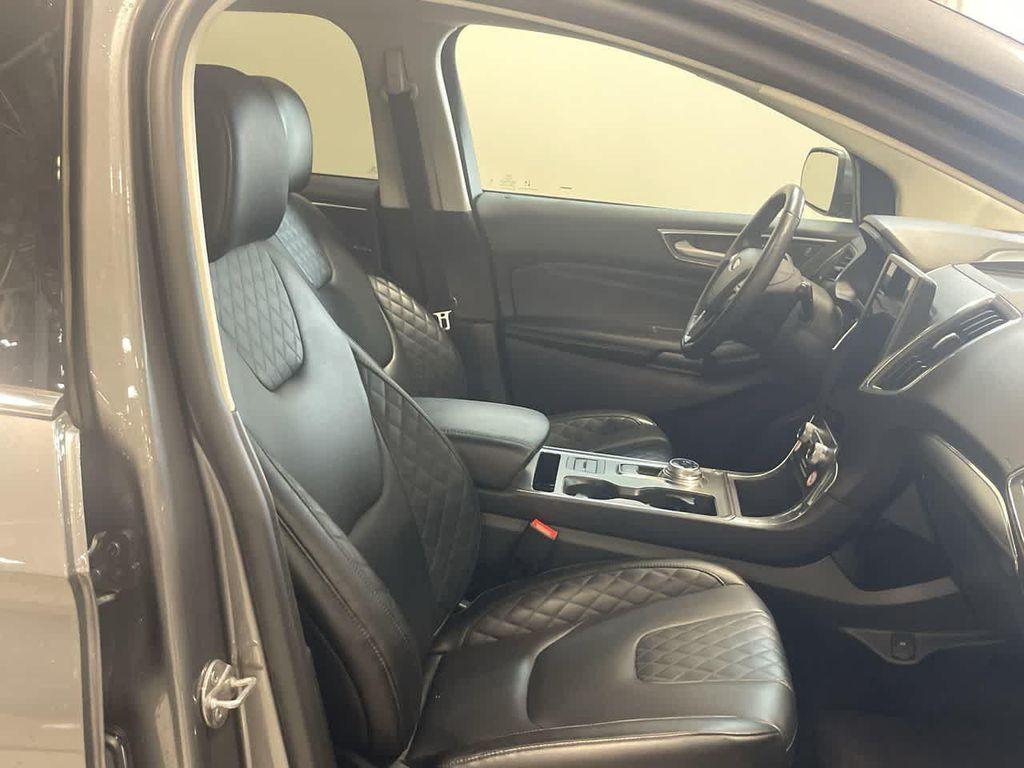 used 2024 Ford Edge car, priced at $32,988