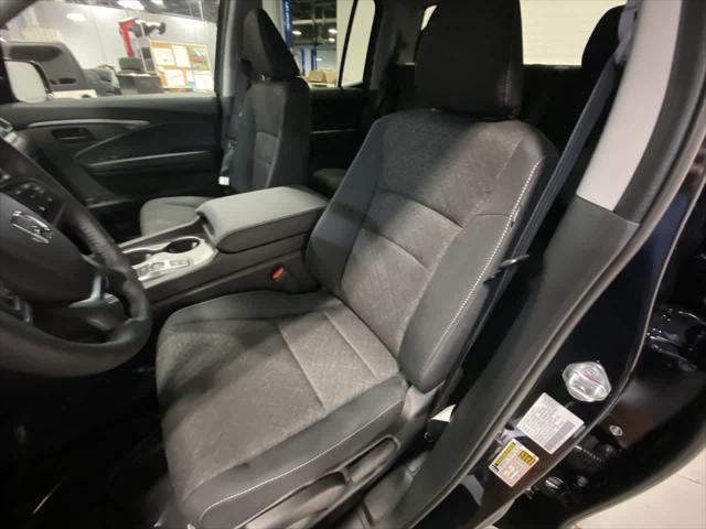 new 2025 Honda Ridgeline car, priced at $39,045