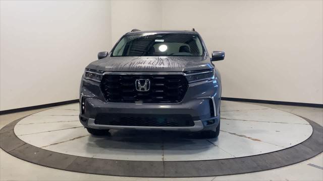 new 2025 Honda Pilot car, priced at $51,250