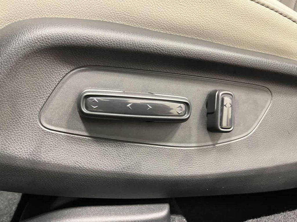 new 2026 Honda HR-V car, priced at $32,000