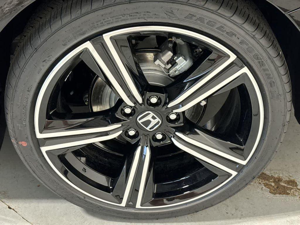 new 2025 Honda Accord Hybrid car, priced at $33,805