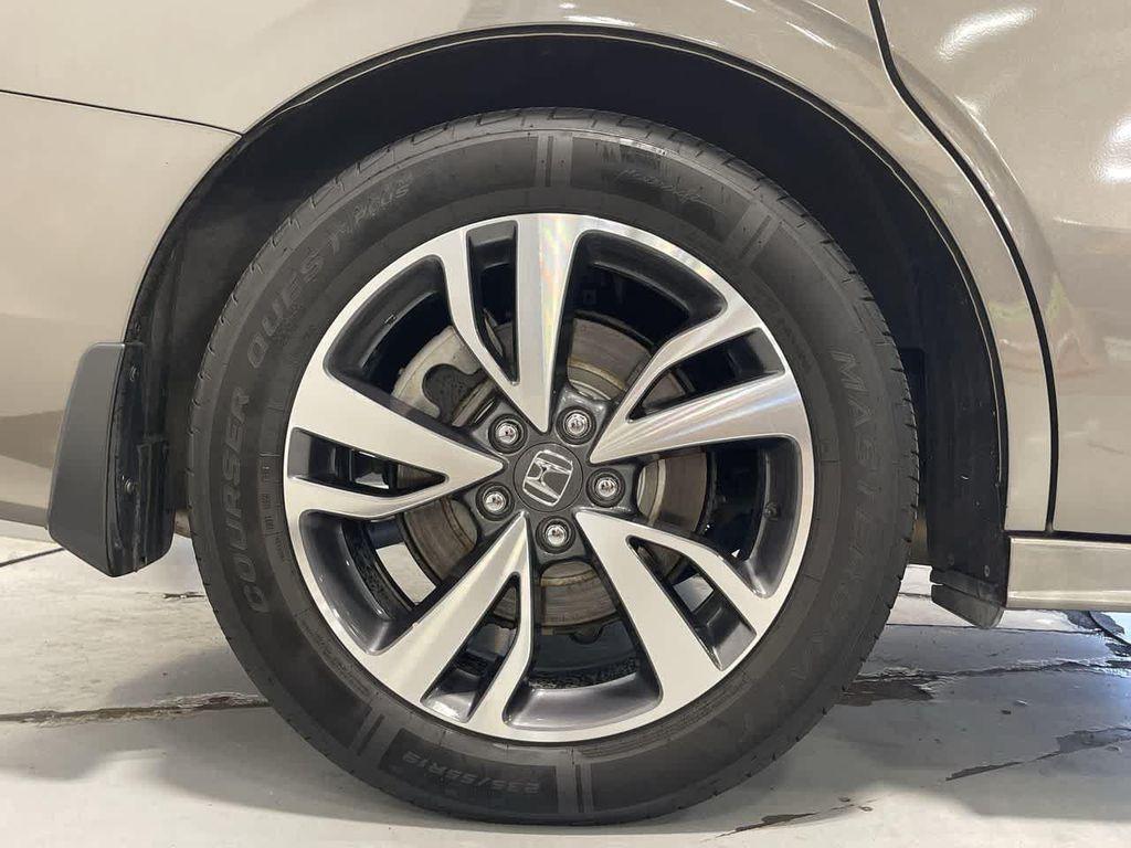 used 2021 Honda Odyssey car, priced at $31,121