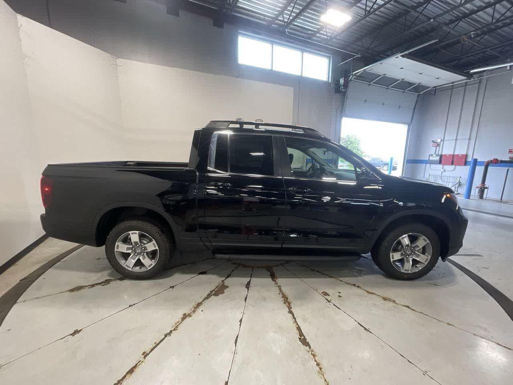 new 2025 Honda Ridgeline car, priced at $43,410