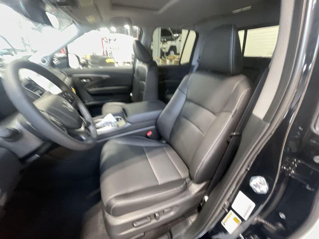 new 2025 Honda Ridgeline car, priced at $43,410
