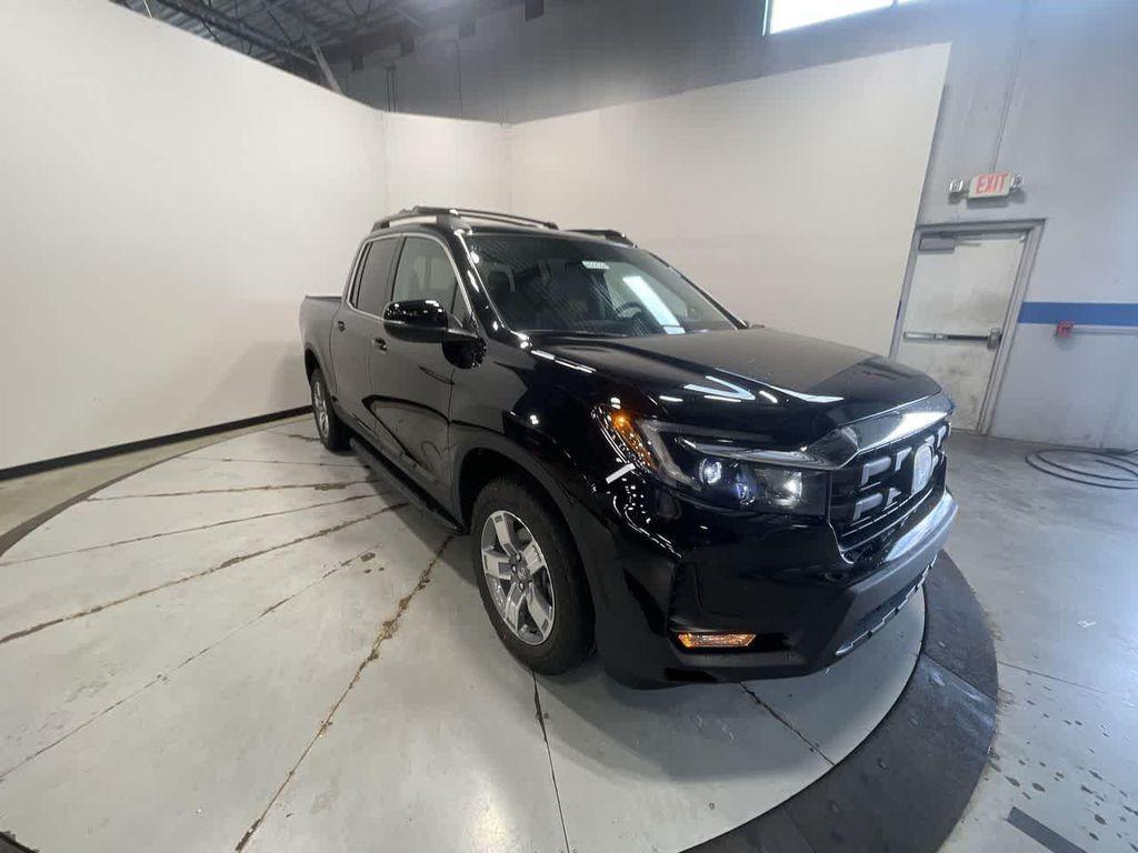 new 2025 Honda Ridgeline car, priced at $43,410
