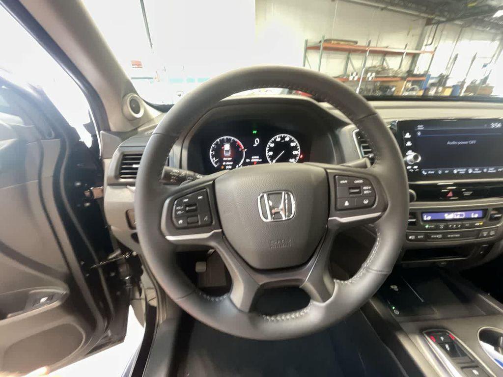 new 2025 Honda Ridgeline car, priced at $43,410