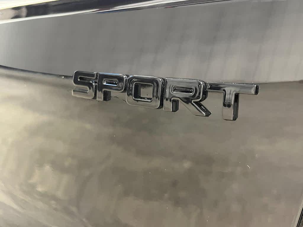 new 2026 Honda CR-V Hybrid car, priced at $41,675