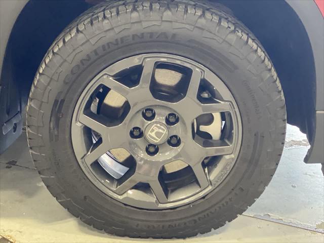 used 2025 Honda Pilot car, priced at $45,990