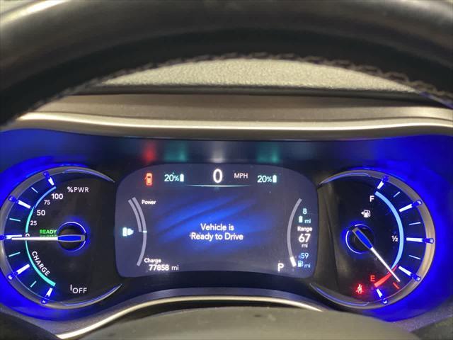 used 2021 Chrysler Pacifica Hybrid car, priced at $23,621