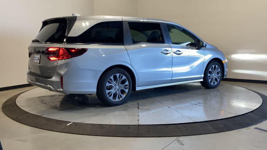 new 2025 Honda Odyssey car, priced at $46,005