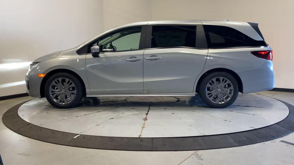 new 2025 Honda Odyssey car, priced at $46,005
