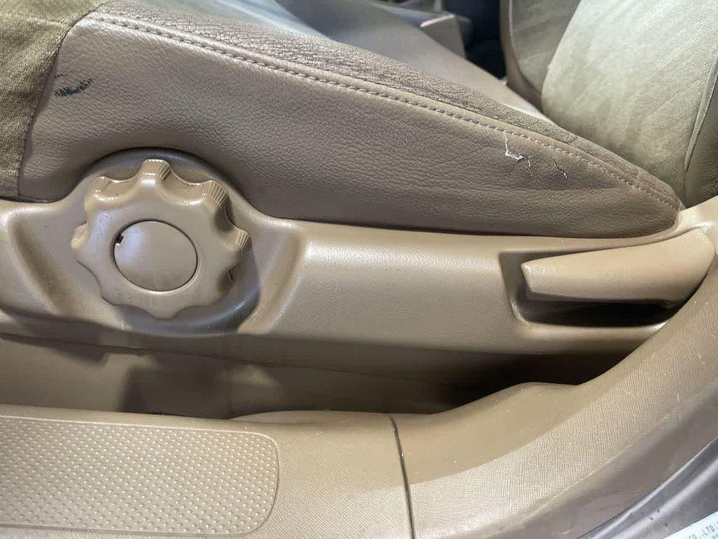 used 2004 Honda CR-V car, priced at $3,999