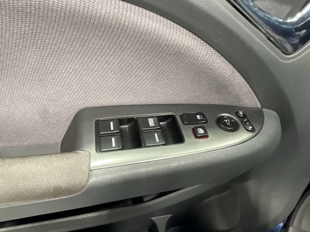 used 2006 Honda Odyssey car, priced at $6,300