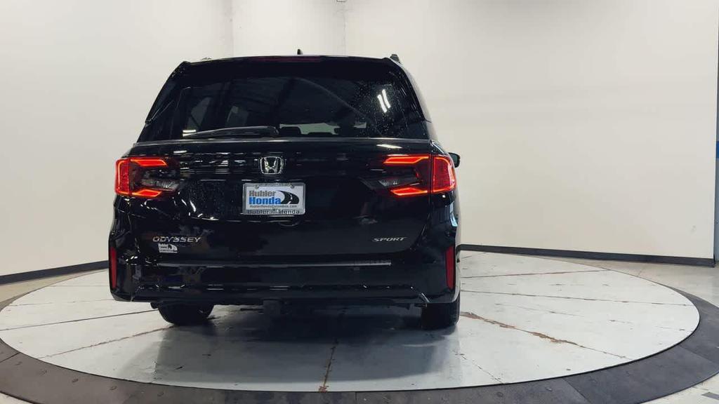 new 2025 Honda Odyssey car, priced at $43,840