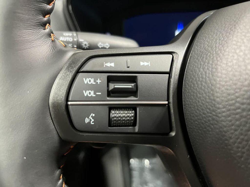 new 2026 Honda CR-V Hybrid car, priced at $41,620