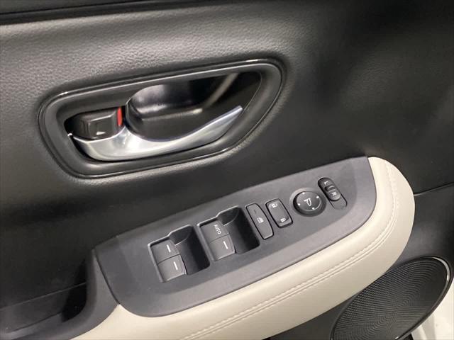 new 2025 Honda HR-V car, priced at $27,750