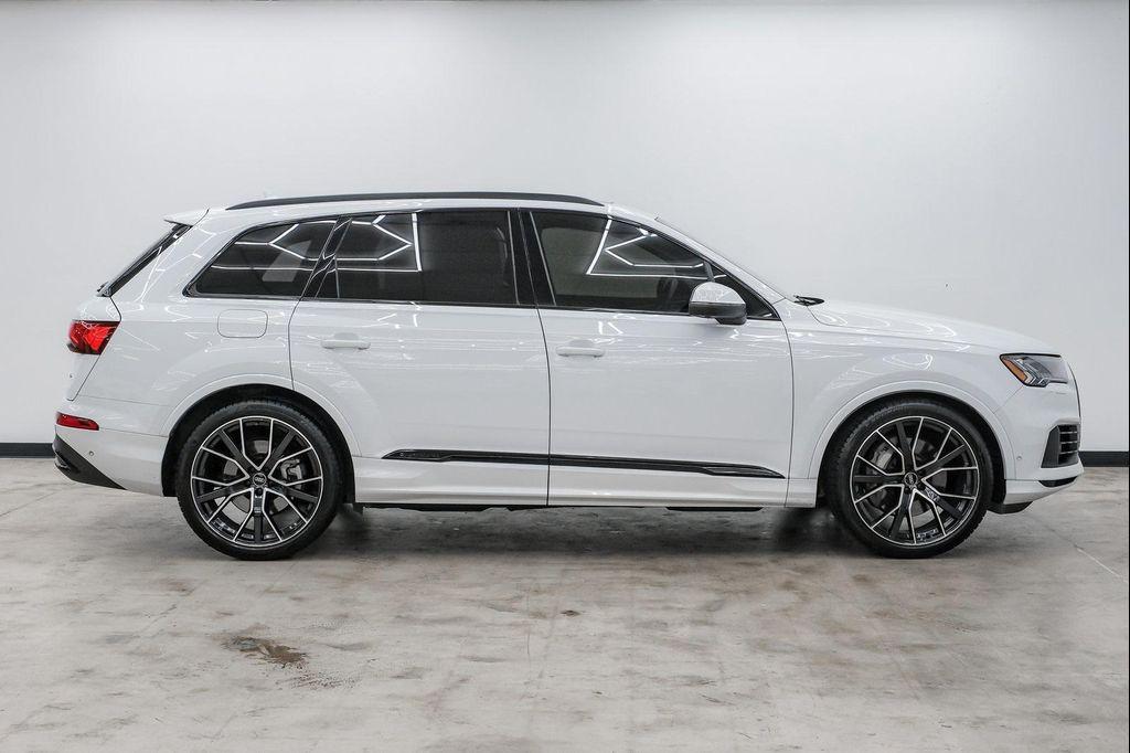 used 2022 Audi Q7 car, priced at $38,999
